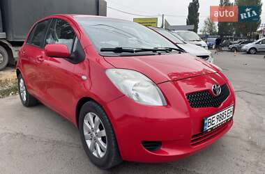 Хэтчбек Toyota Yaris 2007 в Николаеве