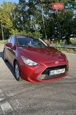 Седан Toyota Yaris 2016 в Хмельницком