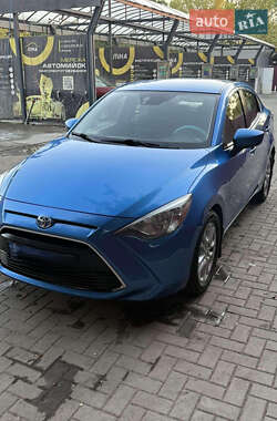 Седан Toyota Yaris 2016 в Миколаєві