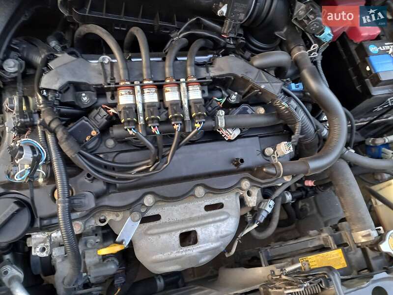 Хэтчбек Toyota Yaris 2012 в Львове фото 7 Хэтчбек Toyota Yaris 2012 в Львове