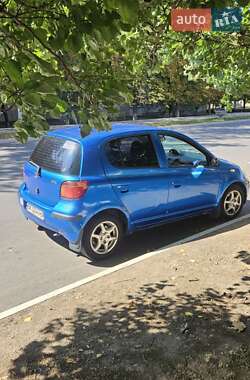 Хэтчбек Toyota Yaris 2003 в Южноукраинске