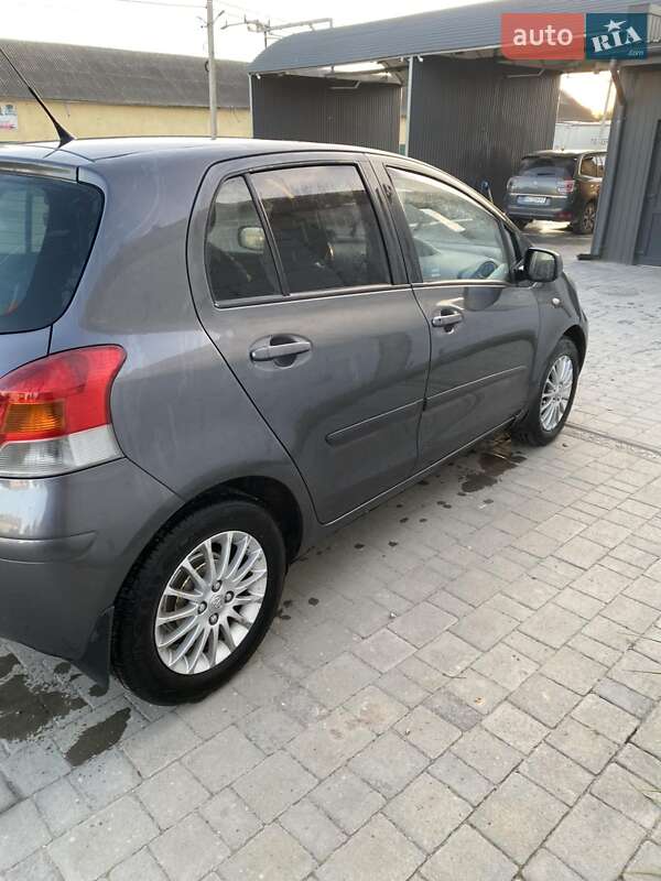 Хэтчбек Toyota Yaris 2009 в Львове фото 9 Хэтчбек Toyota Yaris 2009 в Львове
