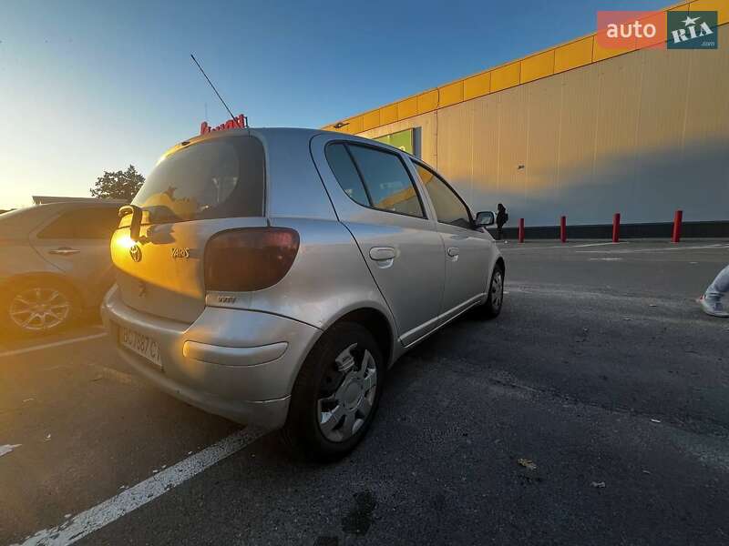 Хэтчбек Toyota Yaris 2005 в Львове