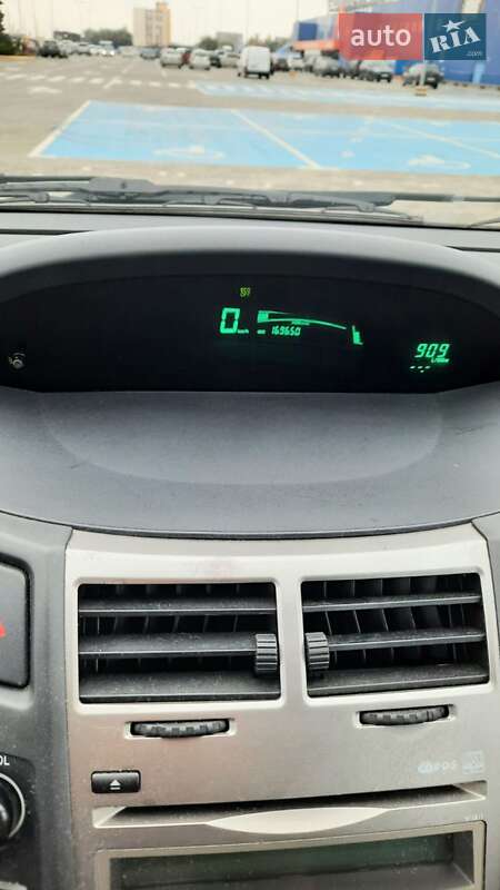 Хэтчбек Toyota Yaris 2008 в Виннице фото 18 Хэтчбек Toyota Yaris 2008 в Виннице