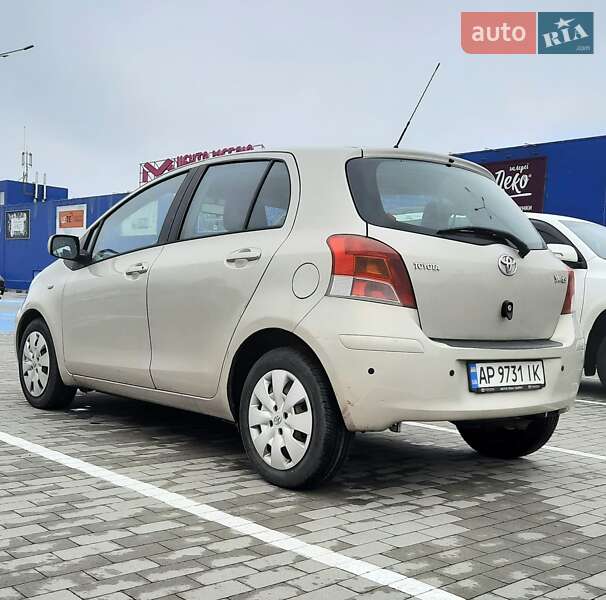 Хэтчбек Toyota Yaris 2008 в Виннице фото 4 Хэтчбек Toyota Yaris 2008 в Виннице