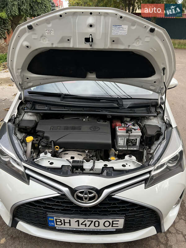 Хетчбек Toyota Yaris 2016 в Одесі