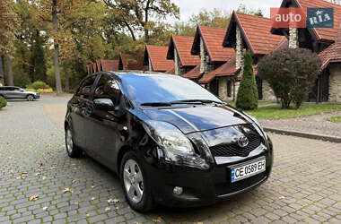 Хэтчбек Toyota Yaris 2006 в Львове Хэтчбек Toyota Yaris 2006 в Львове