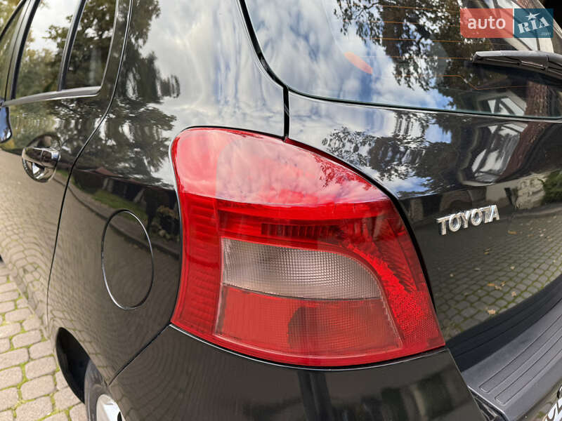 Хэтчбек Toyota Yaris 2006 в Львове