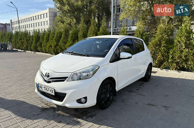 Хетчбек Toyota Yaris 2012 в Дніпрі