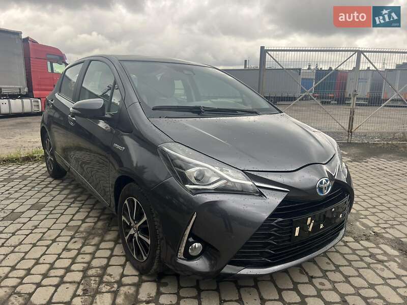 Хетчбек Toyota Yaris 2018 в Львові