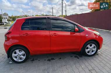 Хэтчбек Toyota Yaris 2006 в Одессе