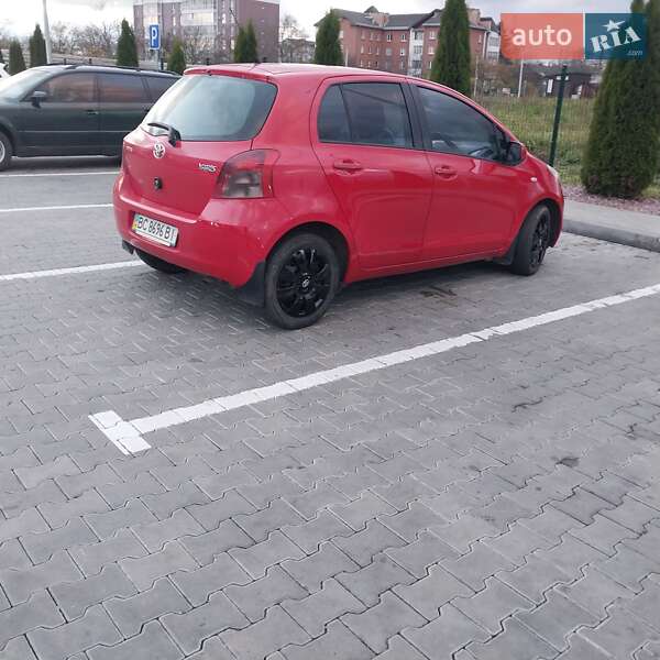 Хэтчбек Toyota Yaris 2008 в Стрые фото 2 Хэтчбек Toyota Yaris 2008 в Стрые