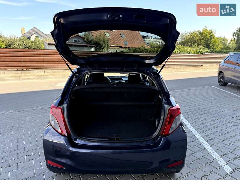Хэтчбек Toyota Yaris 2013 в Ровно фото 8 Хэтчбек Toyota Yaris 2013 в Ровно
