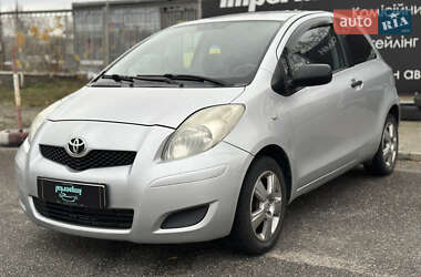 Хетчбек Toyota Yaris 2009 в Харкові