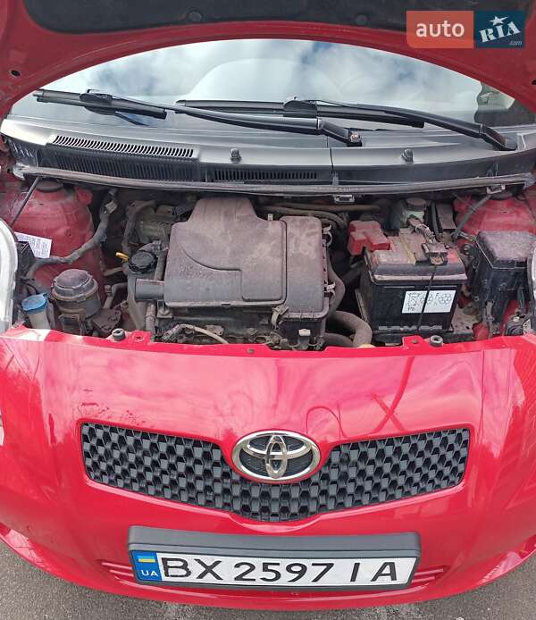 Хэтчбек Toyota Yaris 2008 в Хмельницком фото 8 Хэтчбек Toyota Yaris 2008 в Хмельницком