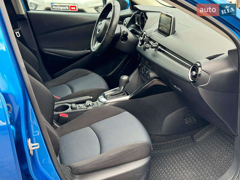 Седан Toyota Yaris 2017 в Вінниці