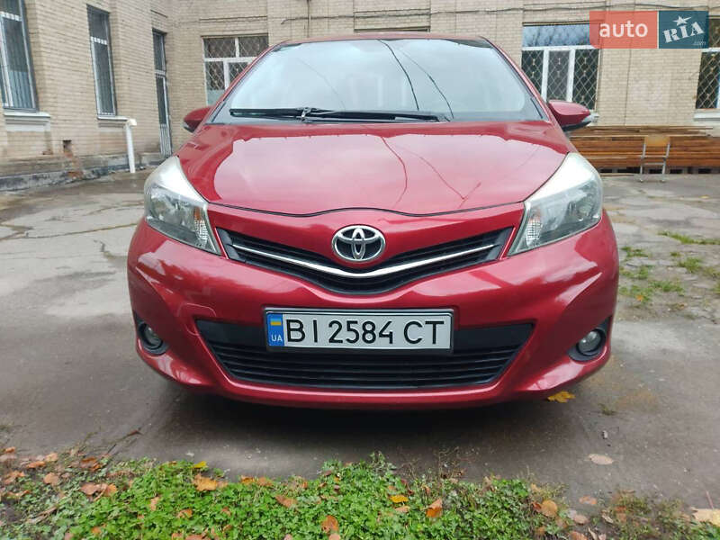 Toyota Yaris 2011