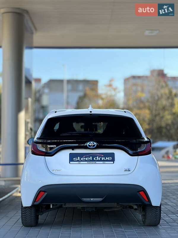 Хэтчбек Toyota Yaris 2021 в Николаеве