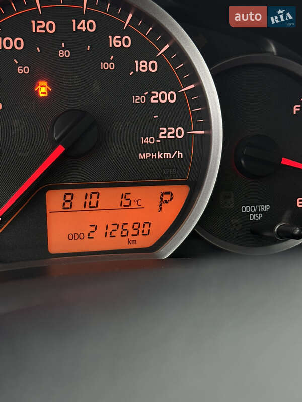 Хэтчбек Toyota Yaris 2013 в Черновцах фото 33 Хэтчбек Toyota Yaris 2013 в Черновцах