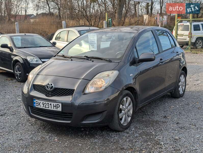 Toyota Yaris 2009