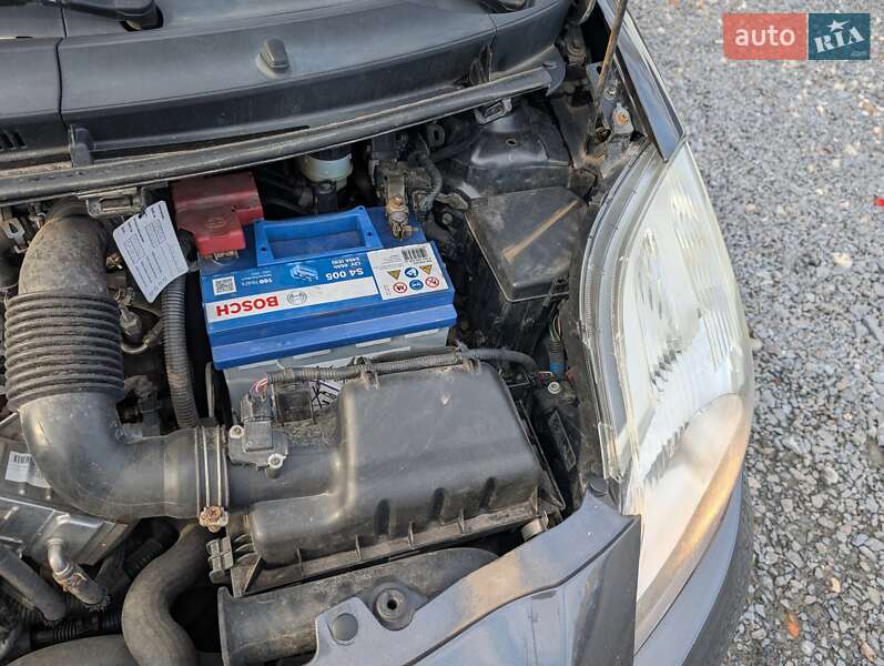 Хетчбек Toyota Yaris 2009 в Рівному