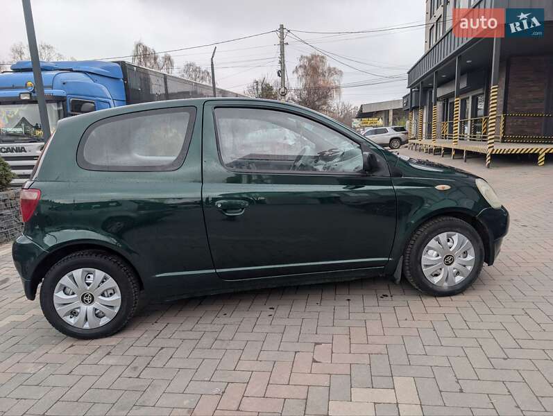 Хэтчбек Toyota Yaris 2001 в Ровно фото 3 Хэтчбек Toyota Yaris 2001 в Ровно