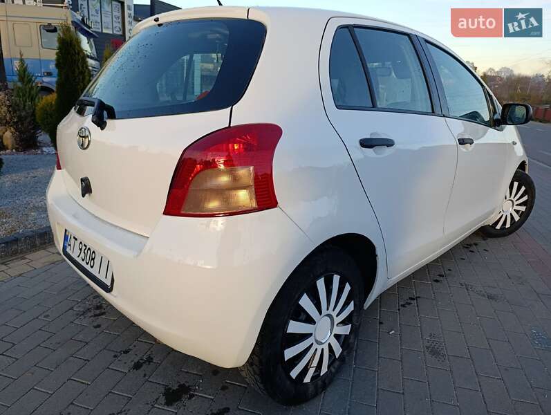 Хэтчбек Toyota Yaris 2006 в Одессе фото 4 Хэтчбек Toyota Yaris 2006 в Одессе