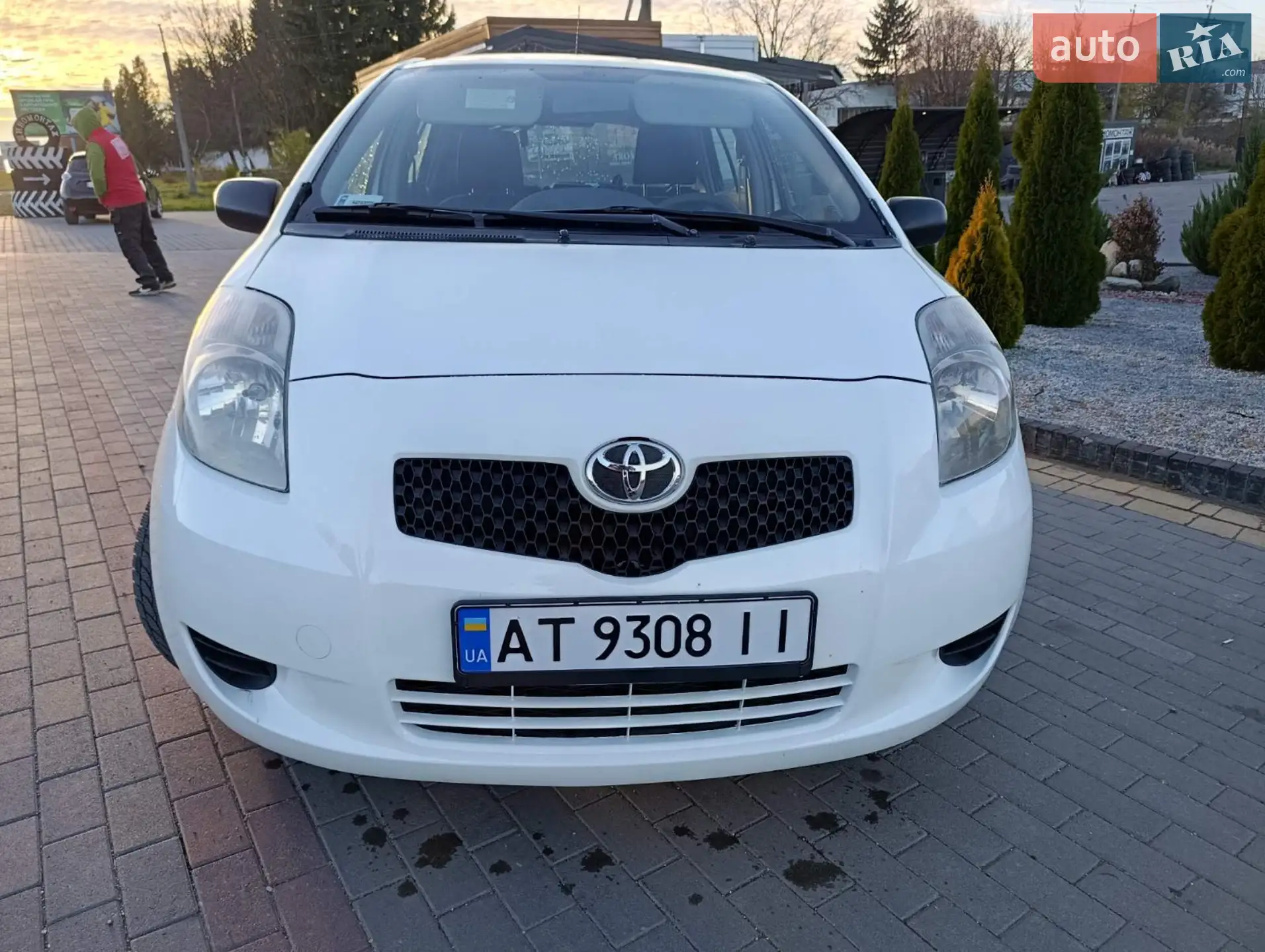 Toyota Yaris 2013 VIN VNKKJ0D320A176916 фото оголошення 12 з 20