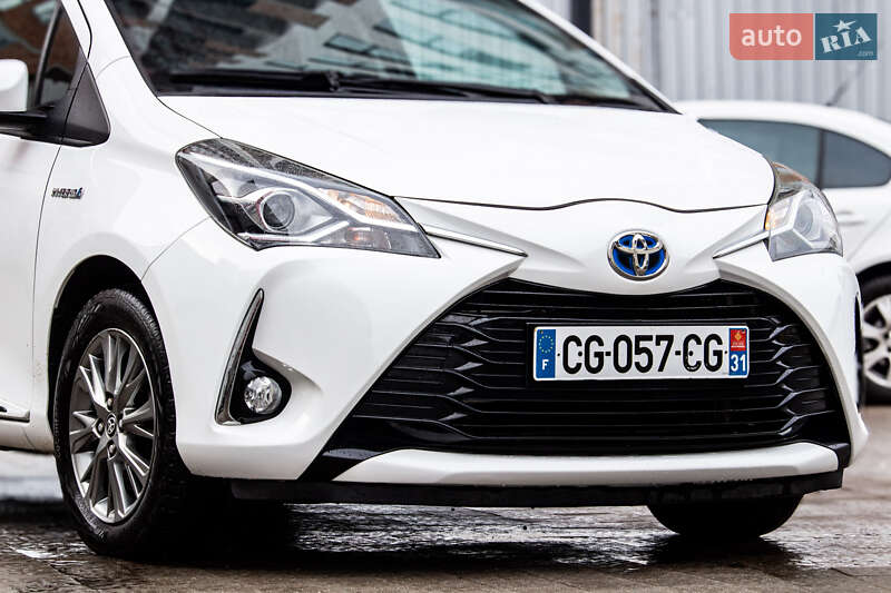 Хэтчбек Toyota Yaris 2017 в Львове фото 7 Хэтчбек Toyota Yaris 2017 в Львове