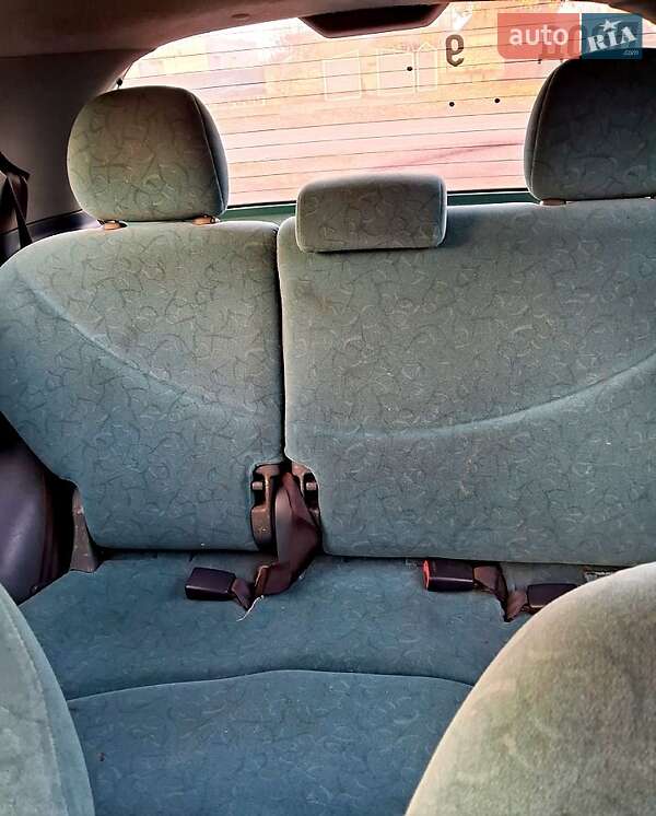 Хэтчбек Toyota Yaris 1999 в Белгороде-Днестровском