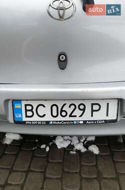 Хэтчбек Toyota Yaris 1999 в Львове