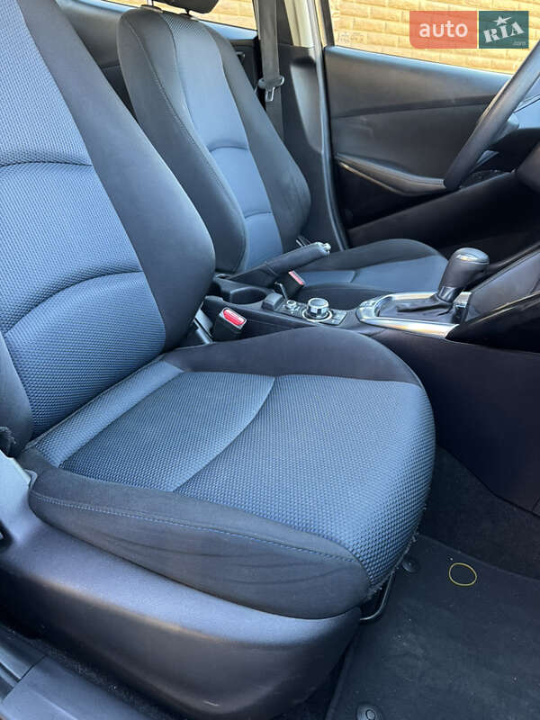 Седан Toyota Yaris 2017 в Николаеве фото 14 Седан Toyota Yaris 2017 в Николаеве
