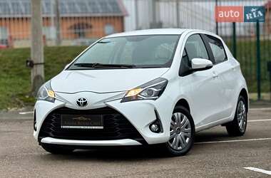 Хетчбек Toyota Yaris 2017 в Києві