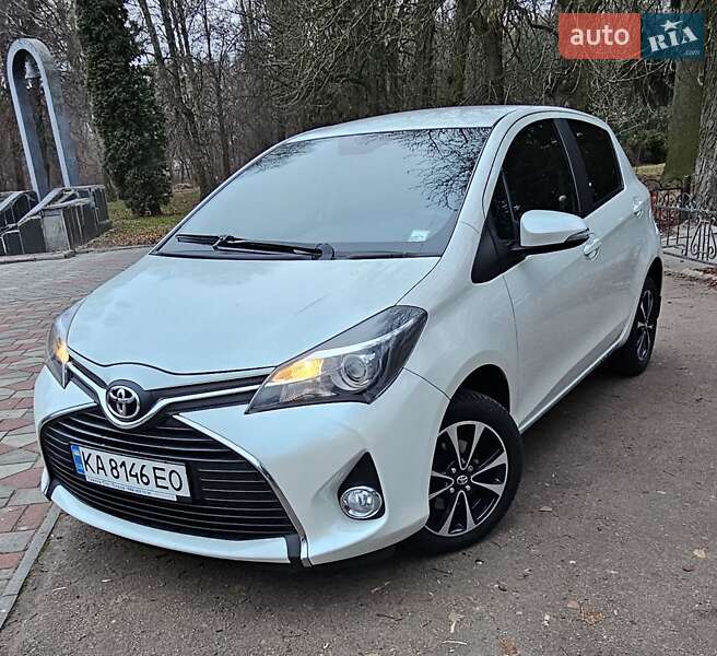 Хетчбек Toyota Yaris 2014 в Ніжині