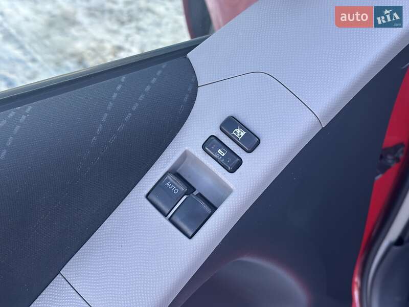 Хэтчбек Toyota Yaris 2008 в Киеве фото 15 Хэтчбек Toyota Yaris 2008 в Киеве