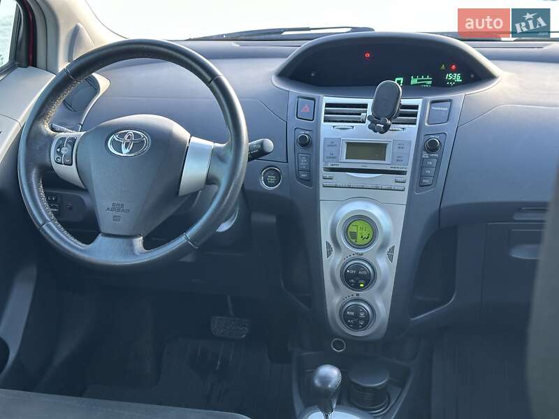 Хэтчбек Toyota Yaris 2008 в Киеве фото 27 Хэтчбек Toyota Yaris 2008 в Киеве