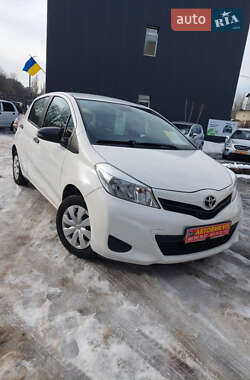 Хетчбек Toyota Yaris 2012 в Кременчуці