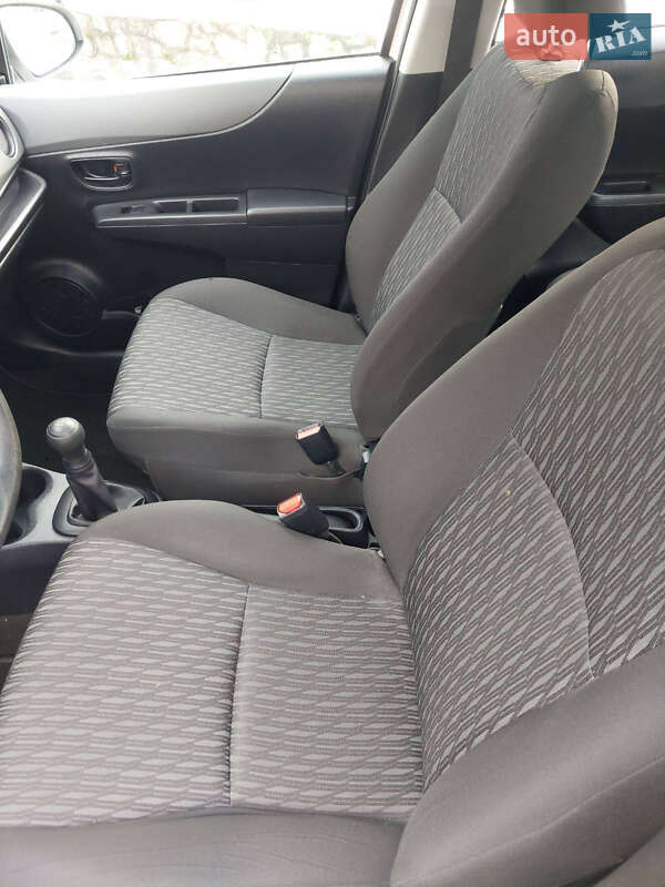 Хетчбек Toyota Yaris 2012 в Кременчуці