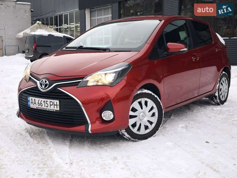 Toyota Yaris 2015