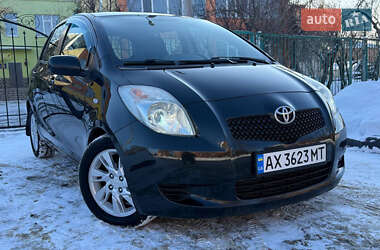 Хэтчбек Toyota Yaris 2007 в Харькове