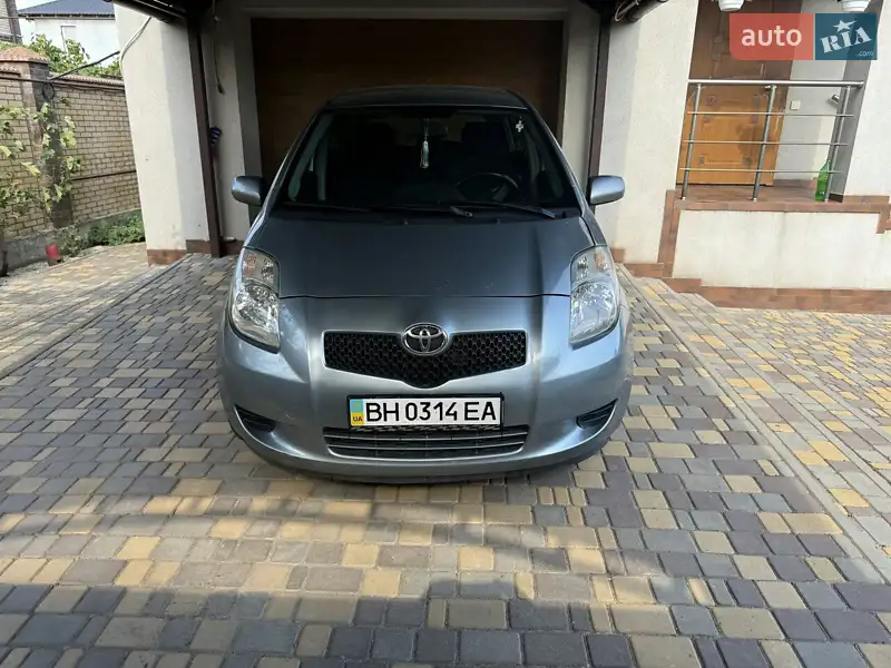 Toyota Yaris 2006