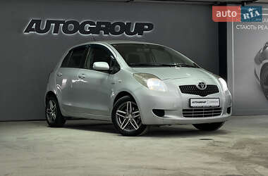Хэтчбек Toyota Yaris 2008 в Одессе