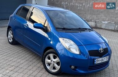 Хэтчбек Toyota Yaris 2006 в Одессе