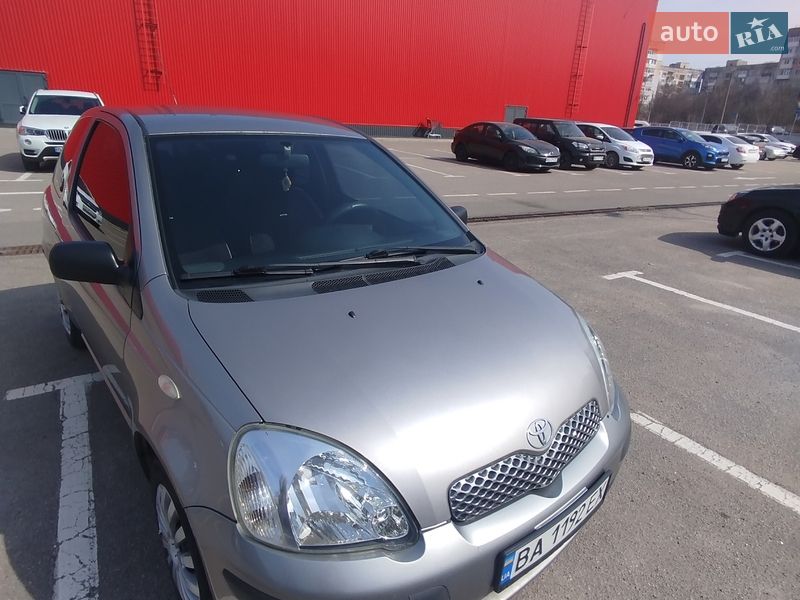 Toyota Yaris 2004