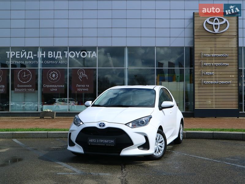 Toyota Yaris 2021