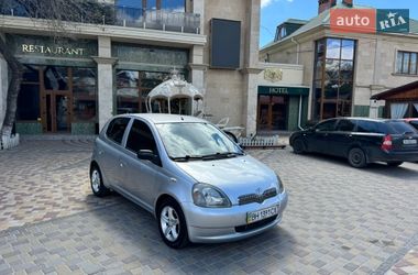 Хэтчбек Toyota Yaris 2000 в Одессе