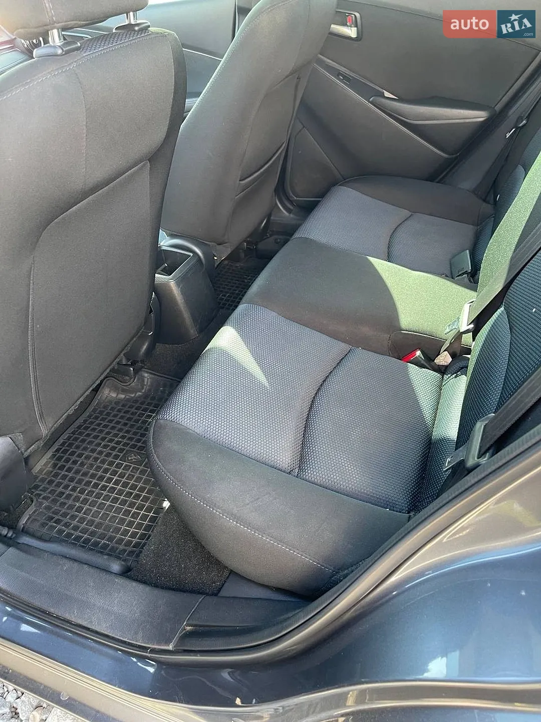 2017 Toyota Yaris - мініатюра 14