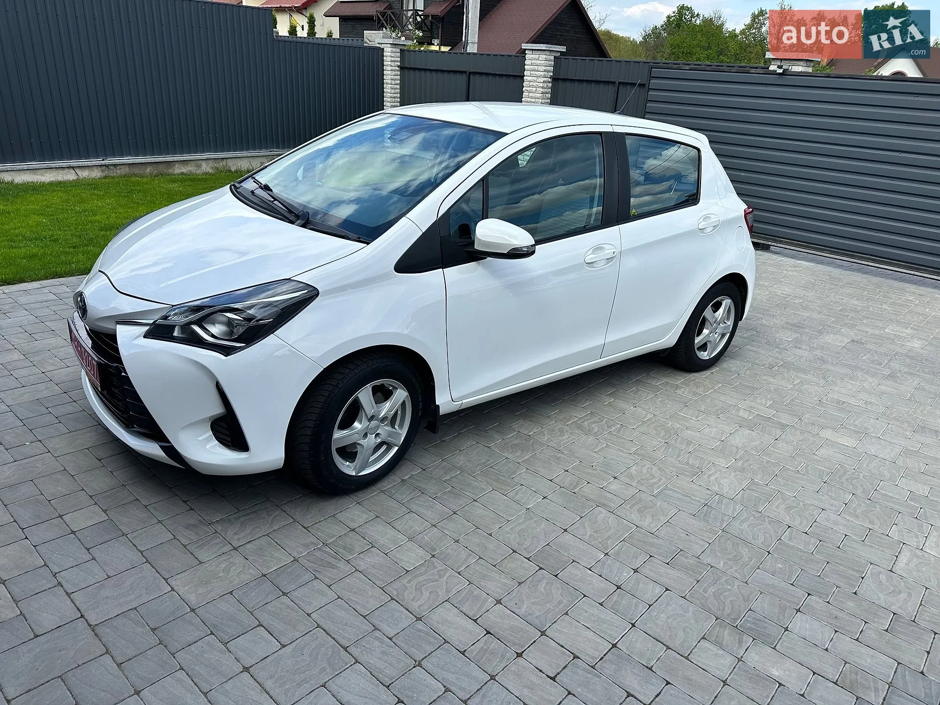2019 Toyota Yaris - мініатюра 6