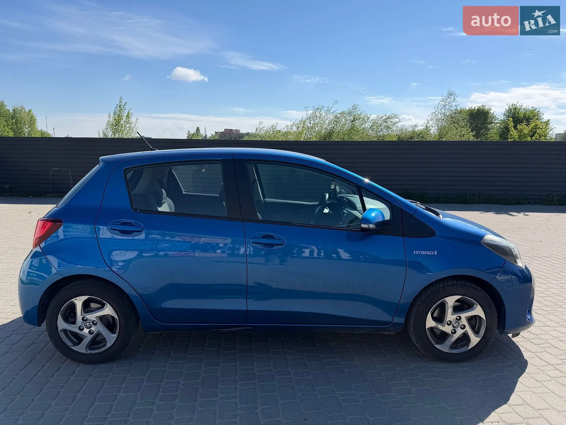 2015 Toyota Yaris - мініатюра 2