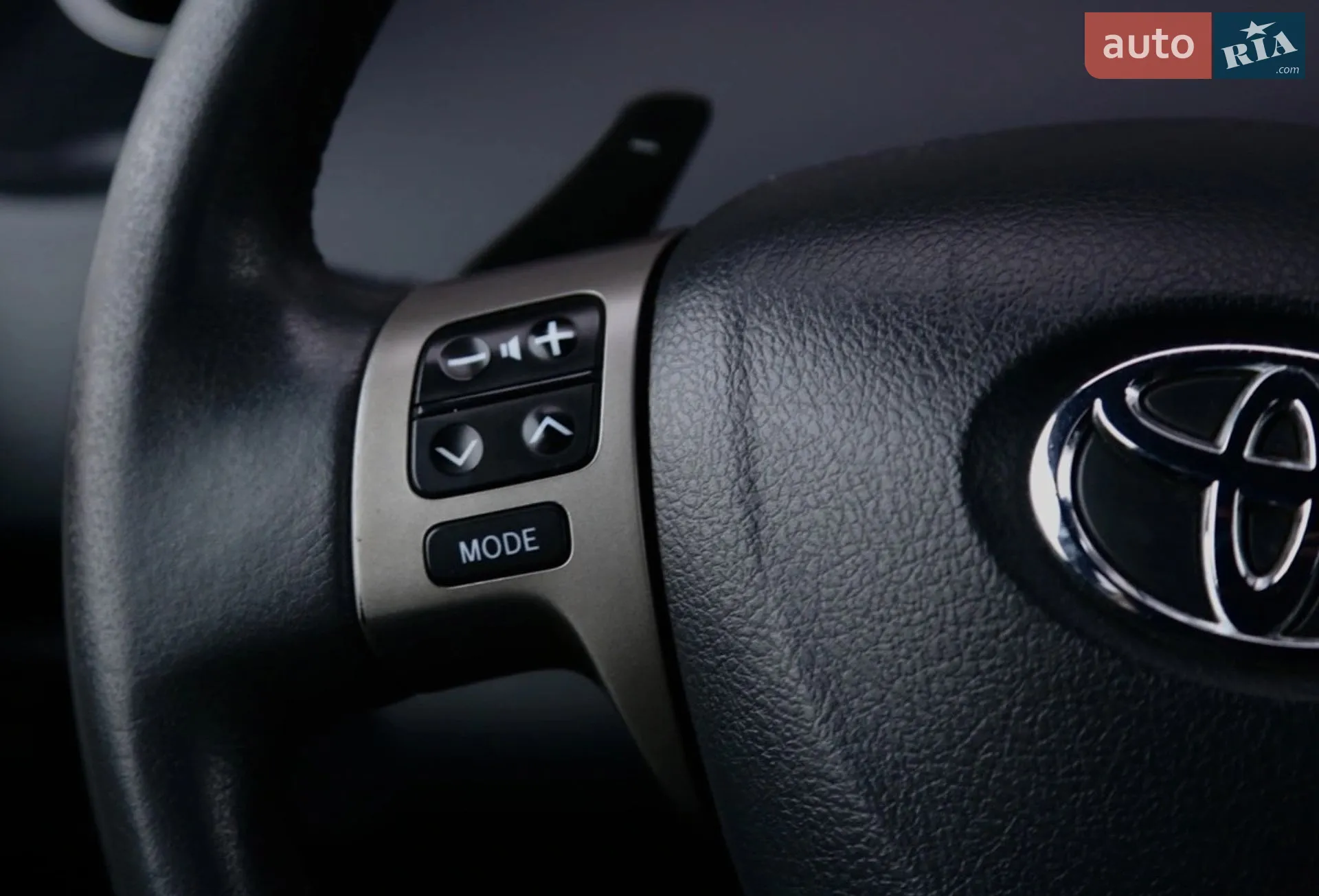 2011 Toyota Yaris - мініатюра 13